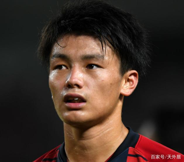 平博体育-鹿岛鹿角冲击冠军，锋线磨合进入关键期(鹿岛鹿角最新比分)