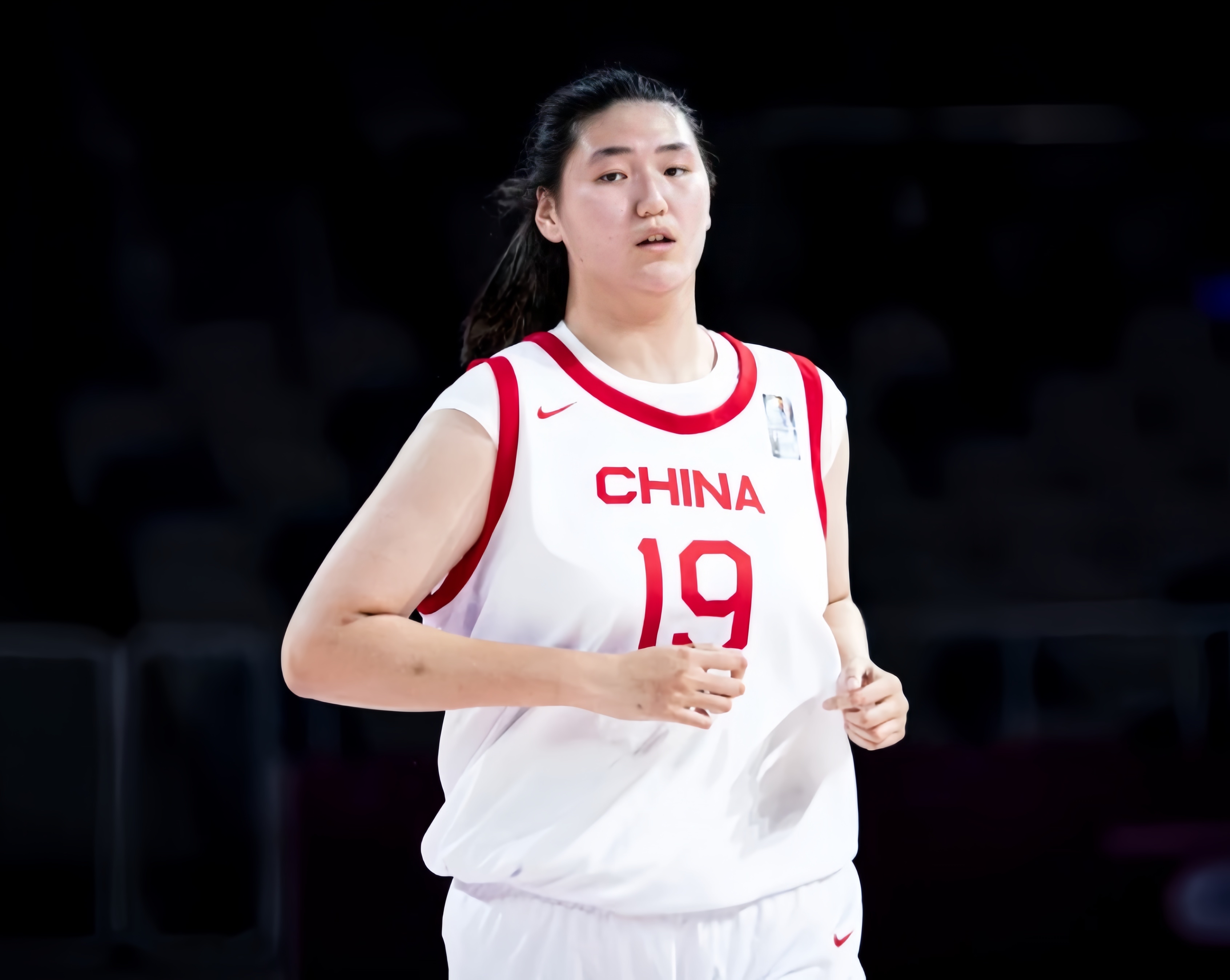 曝中国女篮让张子宇战亚洲杯放弃U19世界杯(张子宇扣篮视频回放)