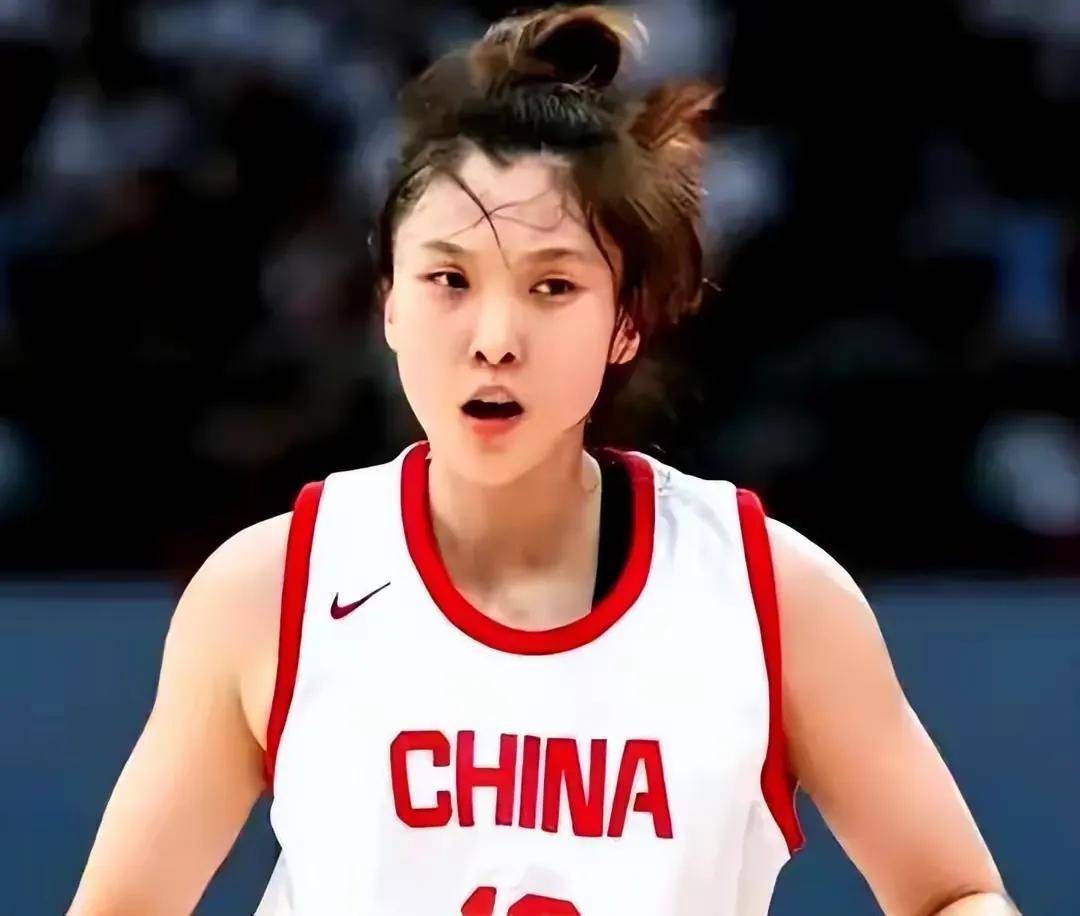 关于基本淡出中国女篮？“女詹姆斯”被放弃，发文致谢！的信息