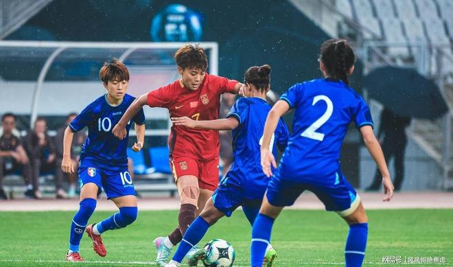 关于东亚杯-补时阶段险失球中国女足雨战0-0日本队无缘冠军的信息