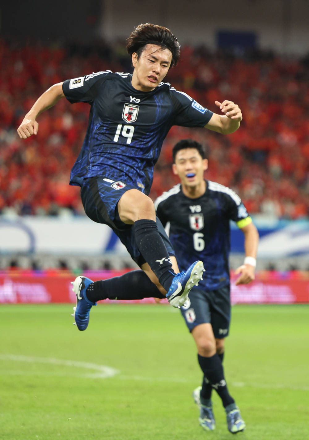 国足1：0小胜中国香港，谢文能表现疲软或遭抛弃(香港有个荷里活表达什么)